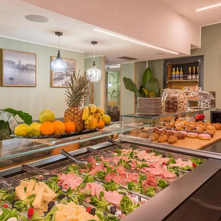 Avenue Boutique 4* Como