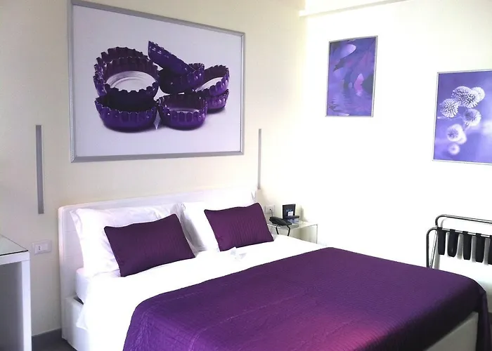 Avenue Boutique 4*