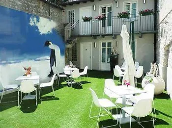 Avenue Boutique 4*