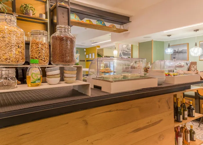 Avenue Boutique فندق كومو