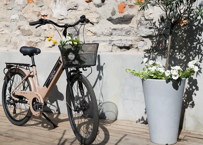 فندق Avenue Boutique 4*