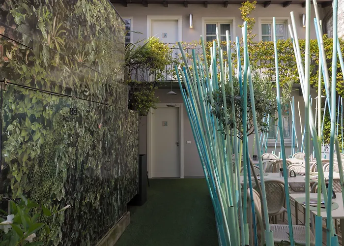 Avenue Boutique فندق كومو