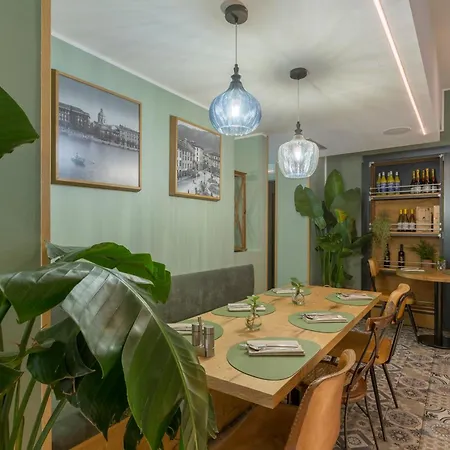 Hotel Avenue 4*