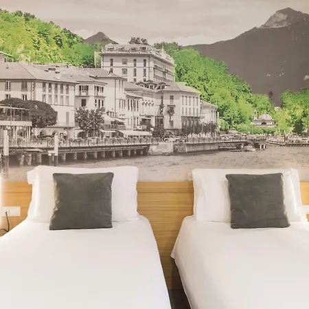 Avenue Hotel